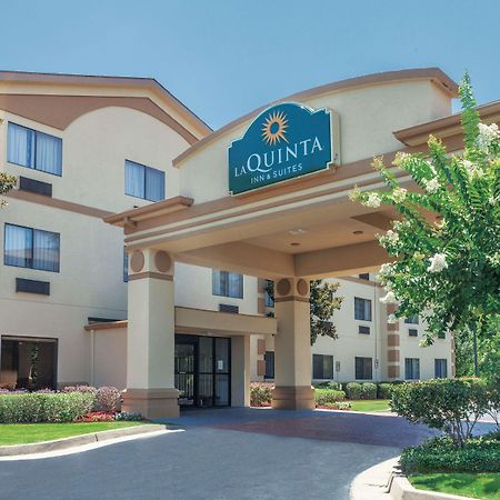 La Quinta By Wyndham Jackson Airport Hotel Pearl Esterno foto